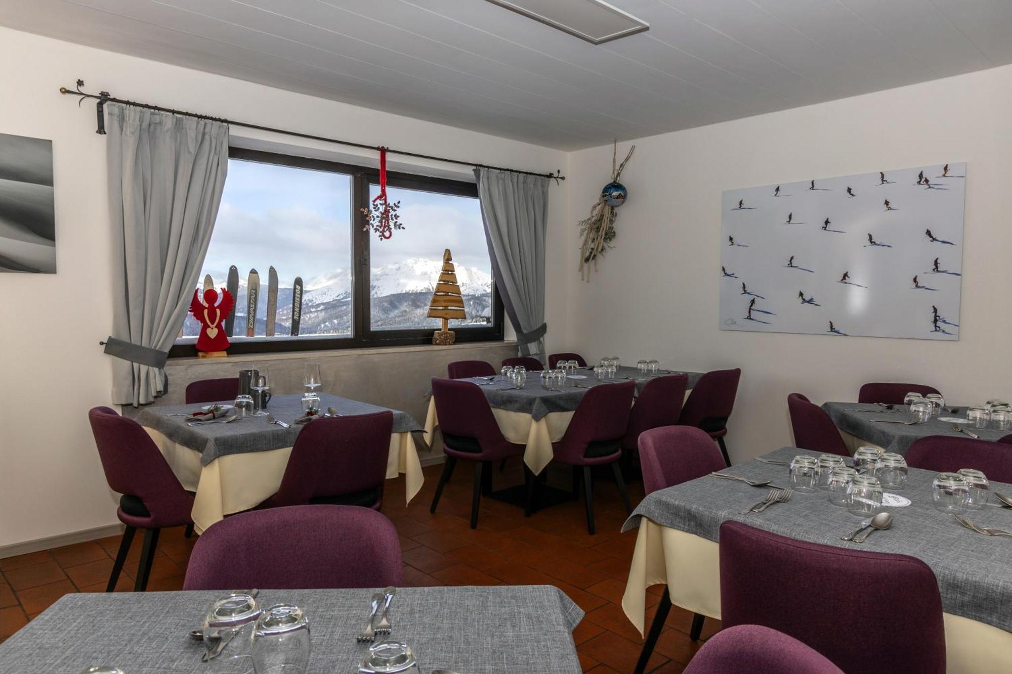 Albergo Venezia Passo Rolle Luaran gambar